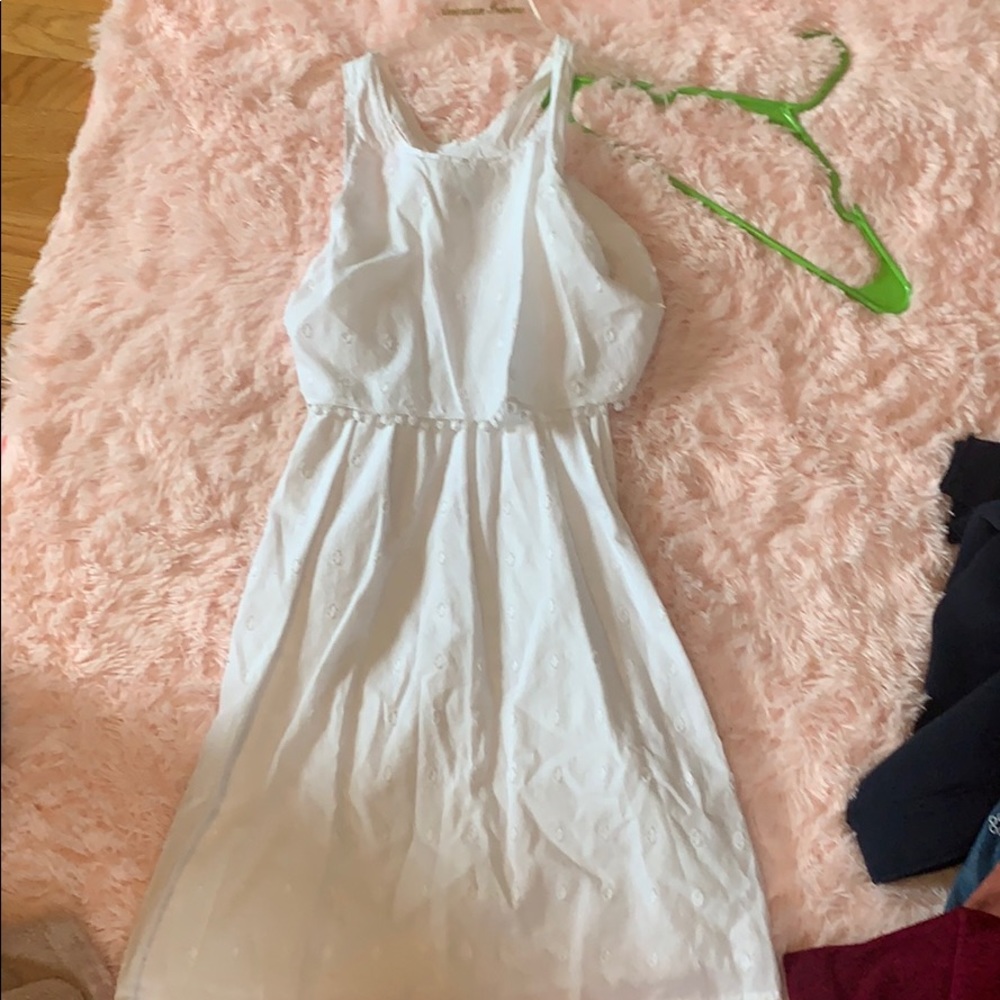 white flower dress